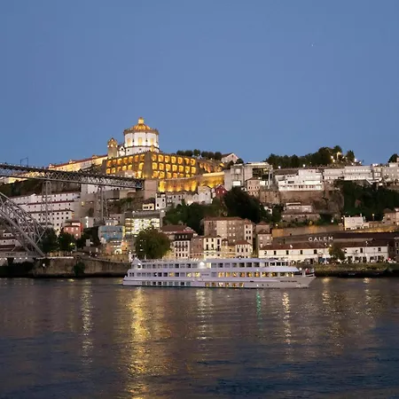 Apartament With Balcony *